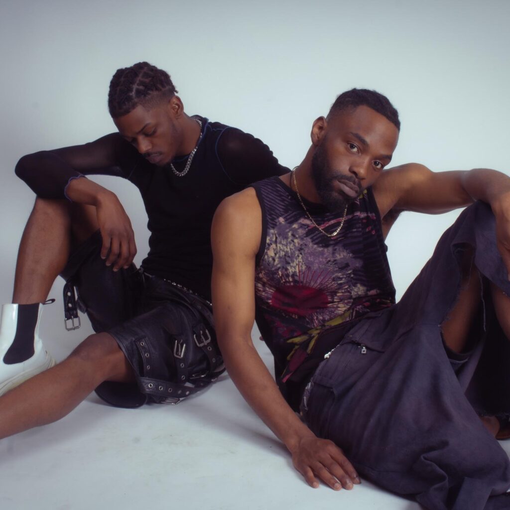 THAHOMEY & SKUNA